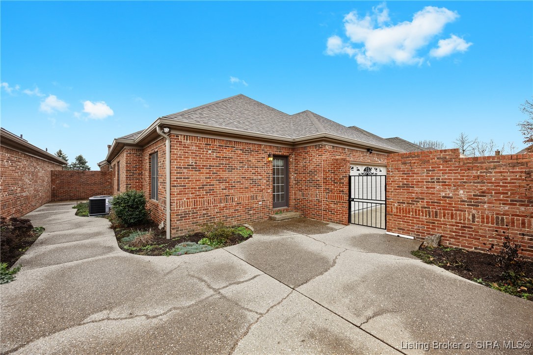 2714 Quail Chase Drive