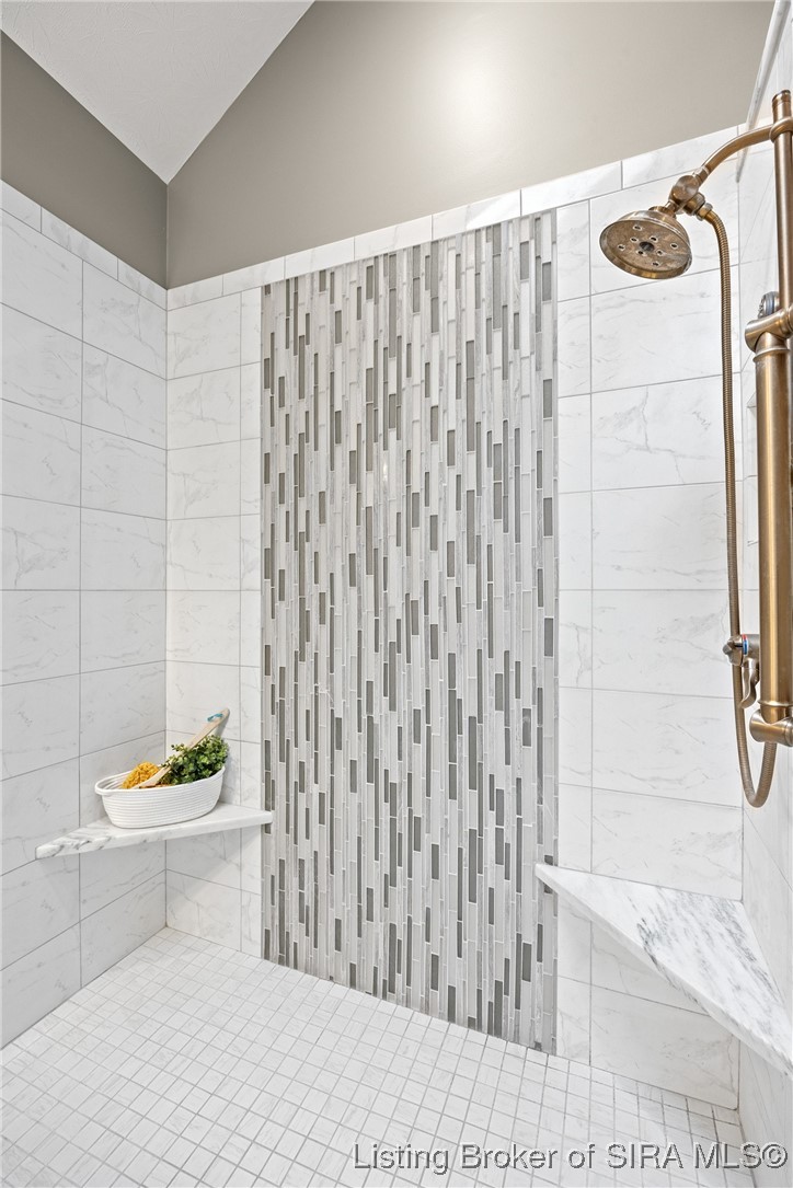 2714 Quail Chase Drive