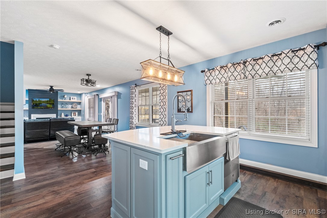 703 Seatick Road