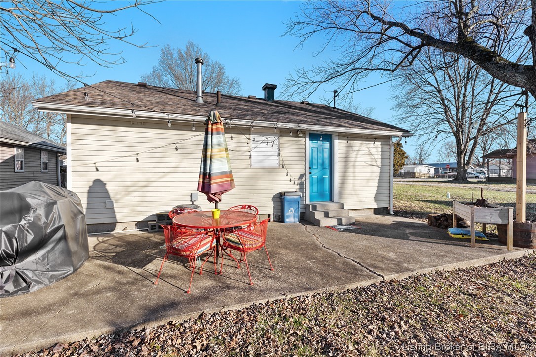 735 Linden Street