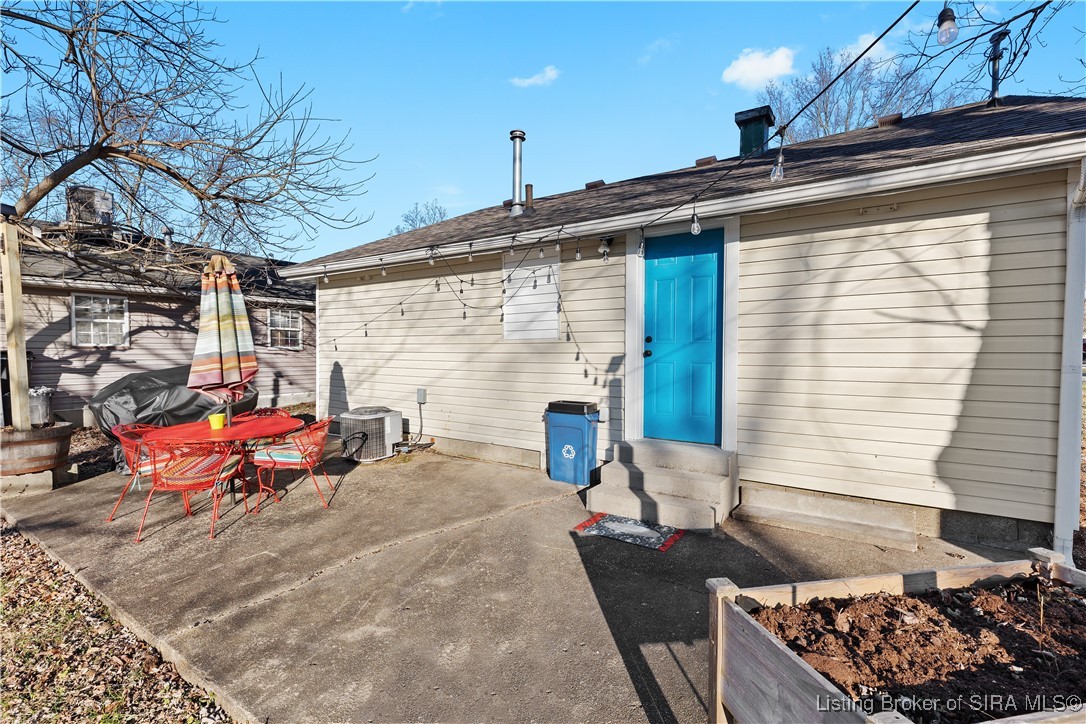 735 Linden Street
