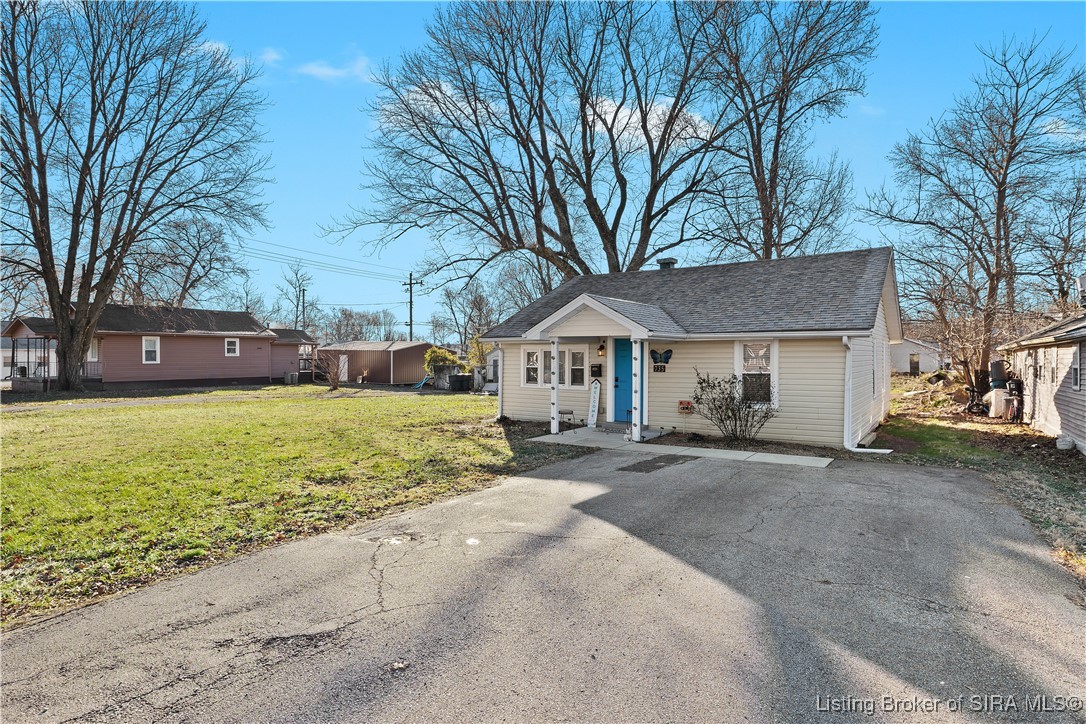 735 Linden Street