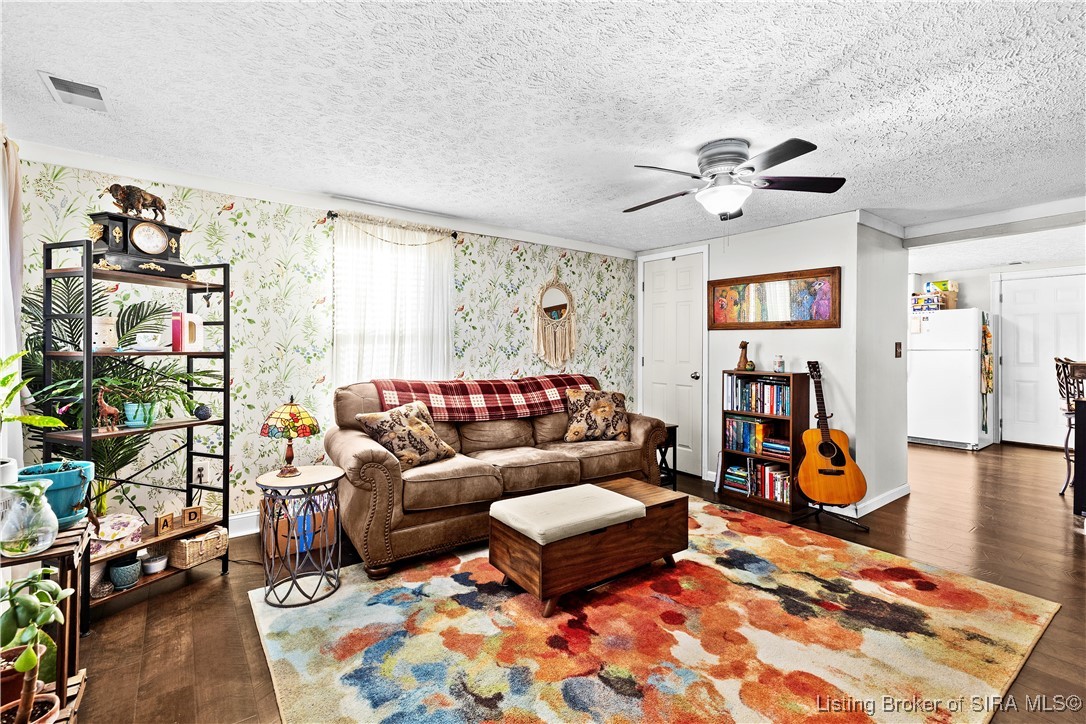 735 Linden Street
