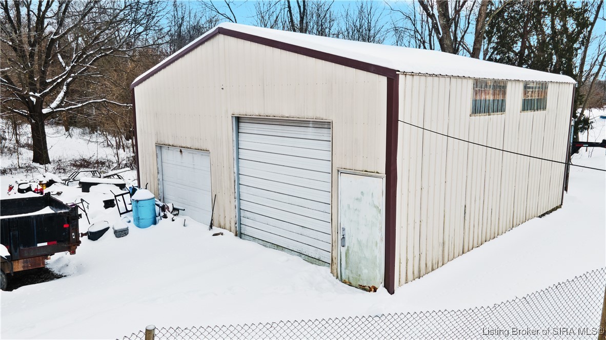 9776 S Kays Chapel Road