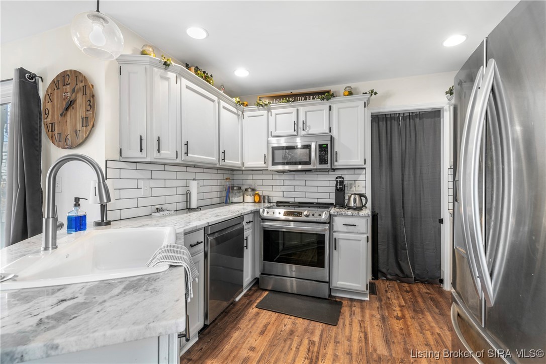 4203 Maplewood Drive