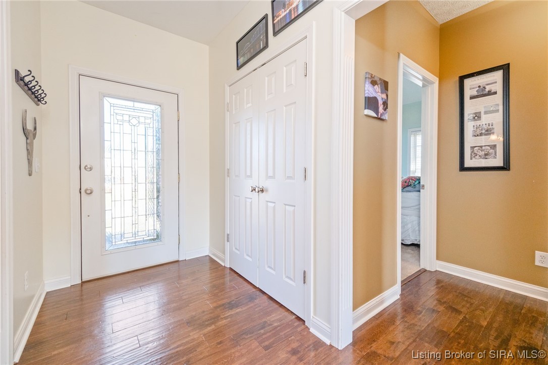 8961 Lake Point Drive