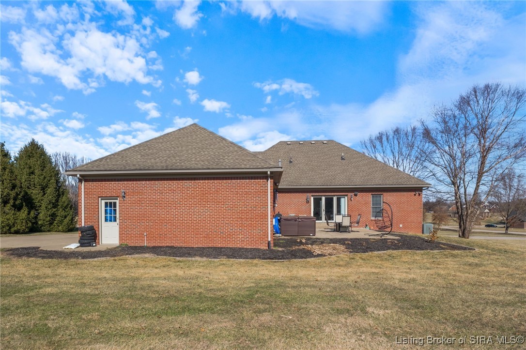 8961 Lake Point Drive