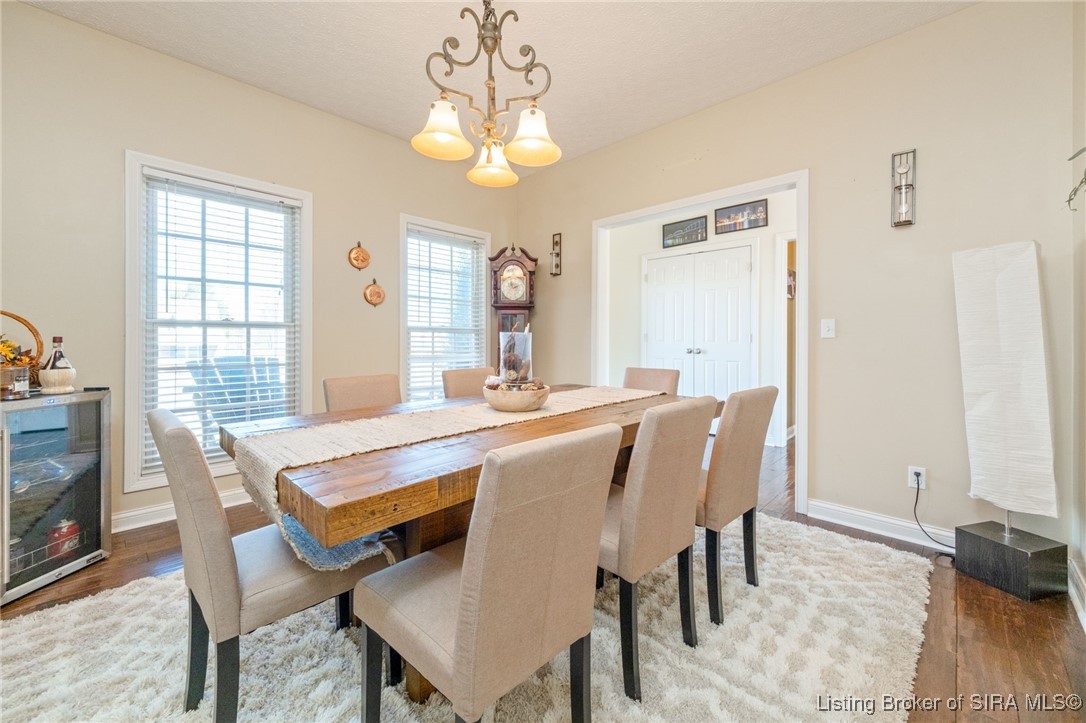 8961 Lake Point Drive