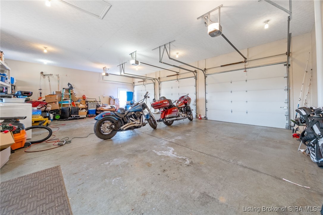 8961 Lake Point Drive