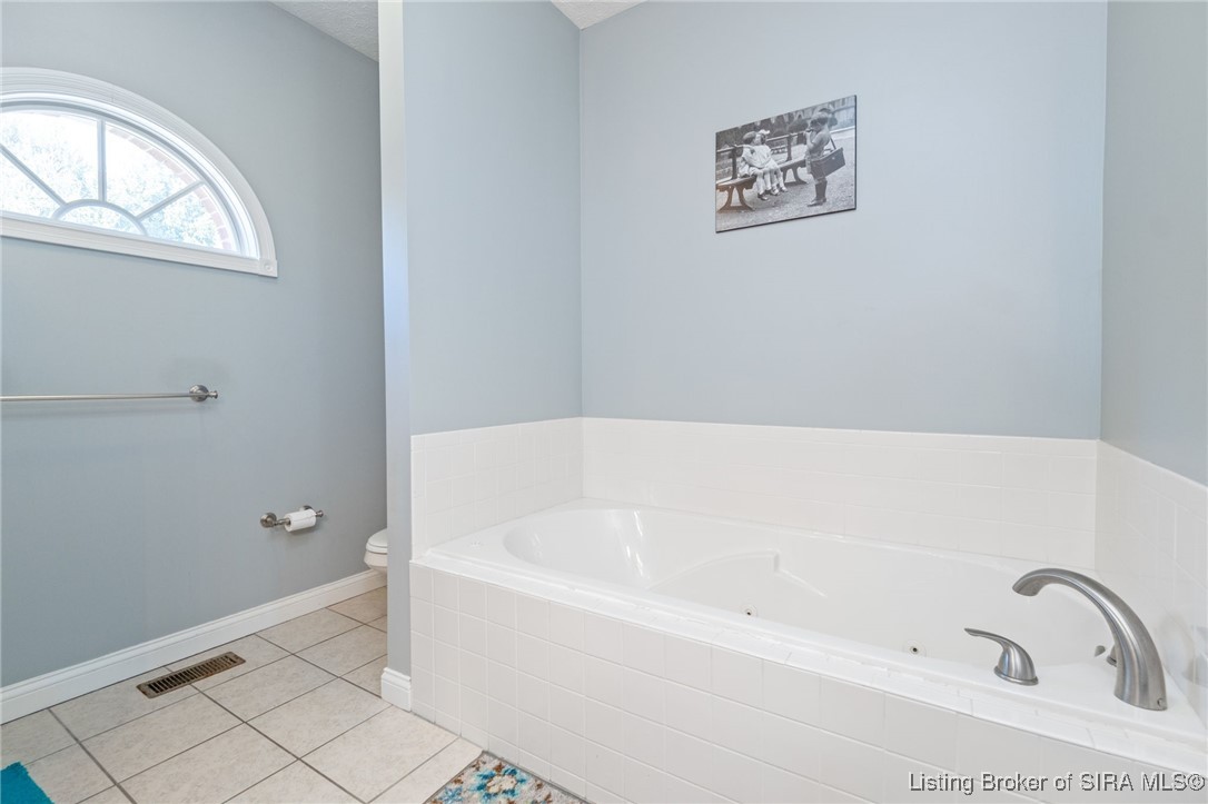 8961 Lake Point Drive