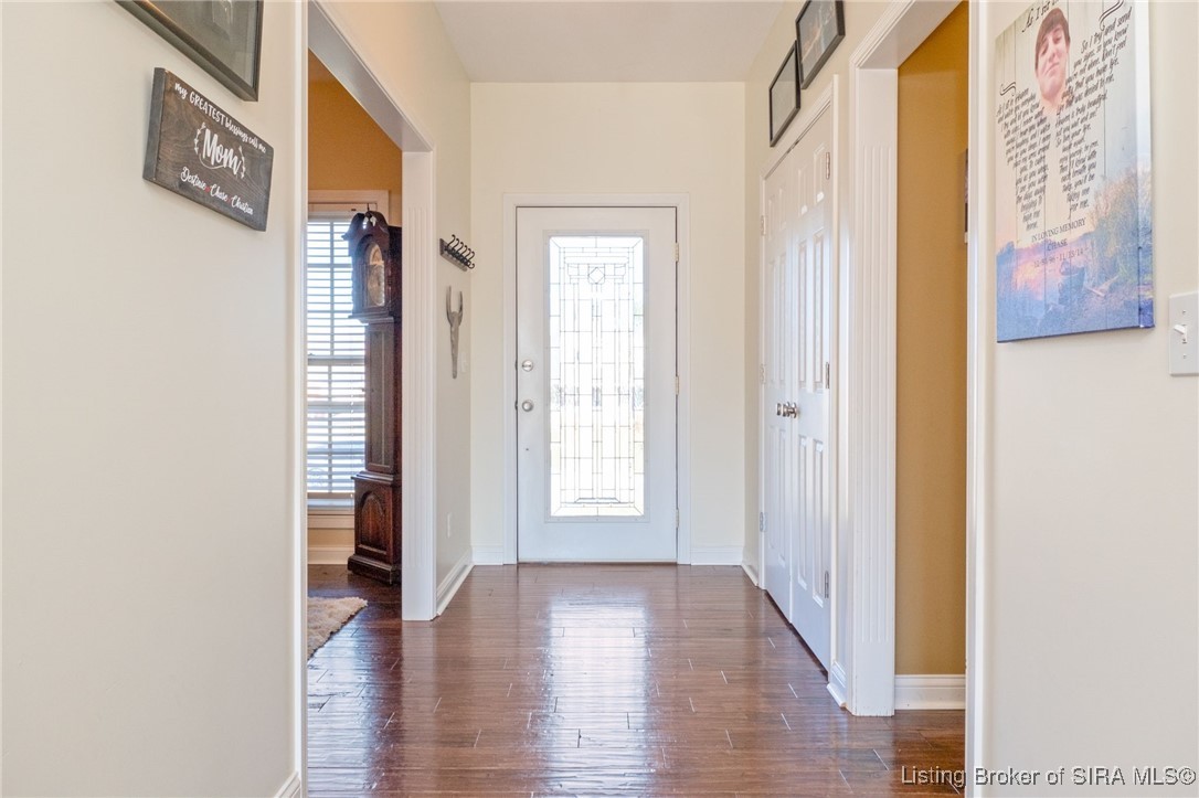 8961 Lake Point Drive