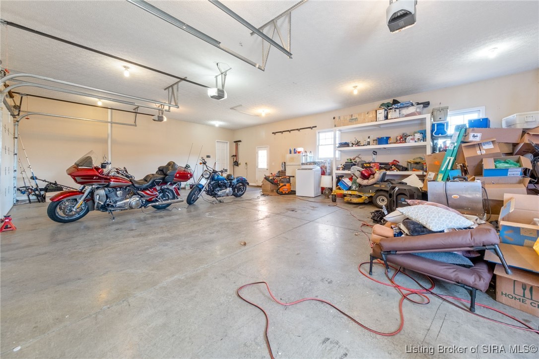 8961 Lake Point Drive