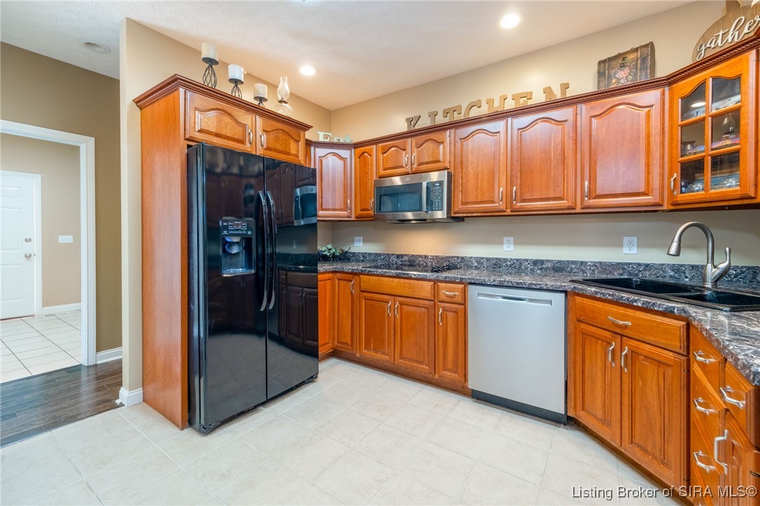 8961 Lake Point Drive