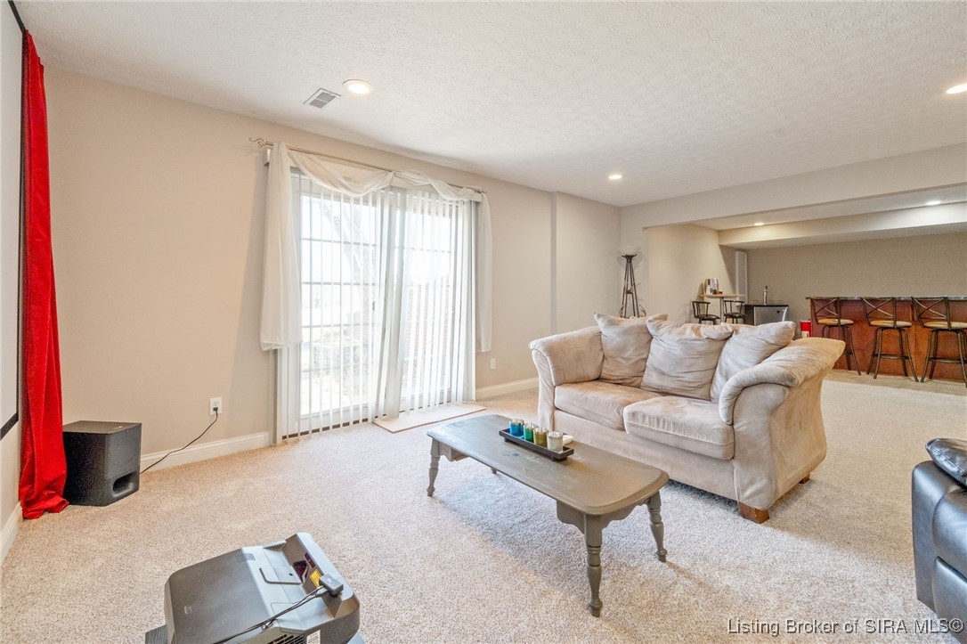 8961 Lake Point Drive