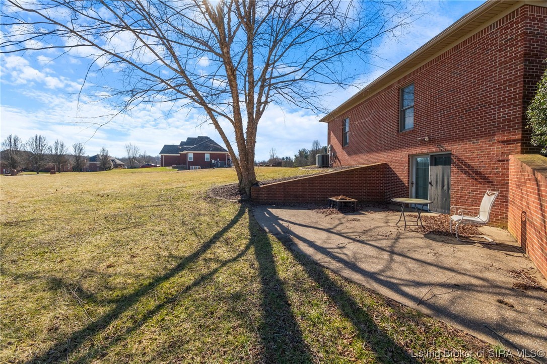 8961 Lake Point Drive