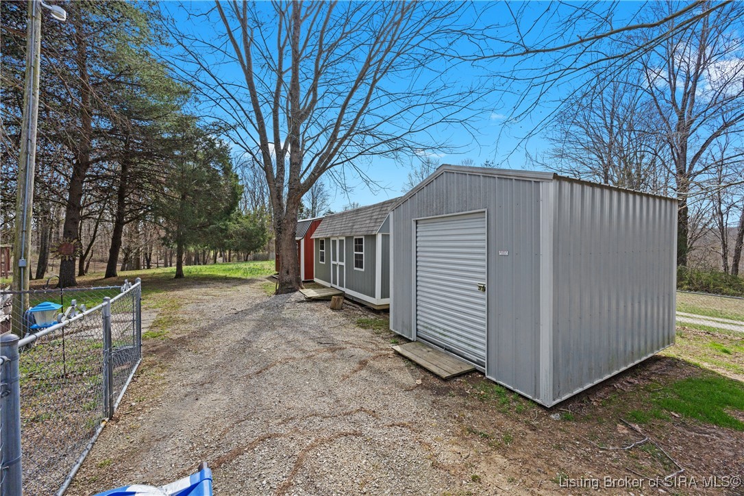 7691 Greenbrier Road NE