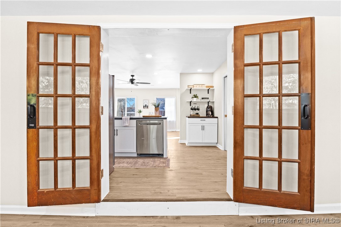1580 Meadow Lane