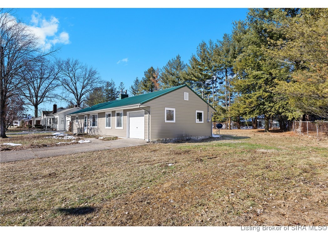 1580 Meadow Lane