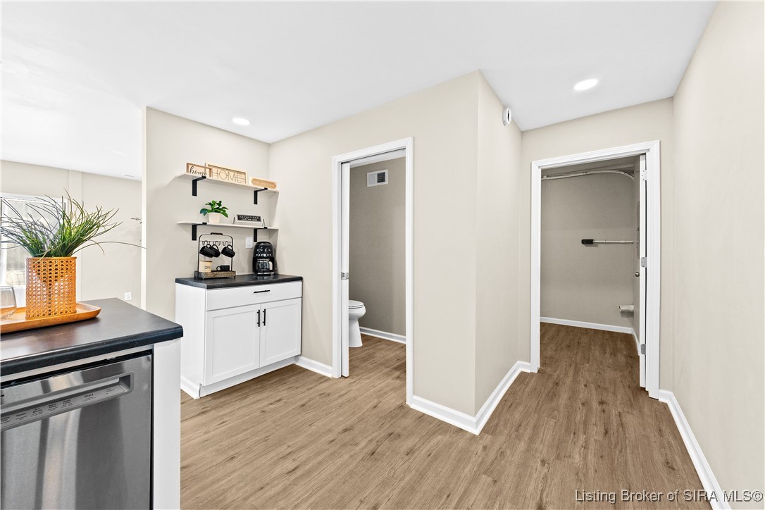 1580 Meadow Lane