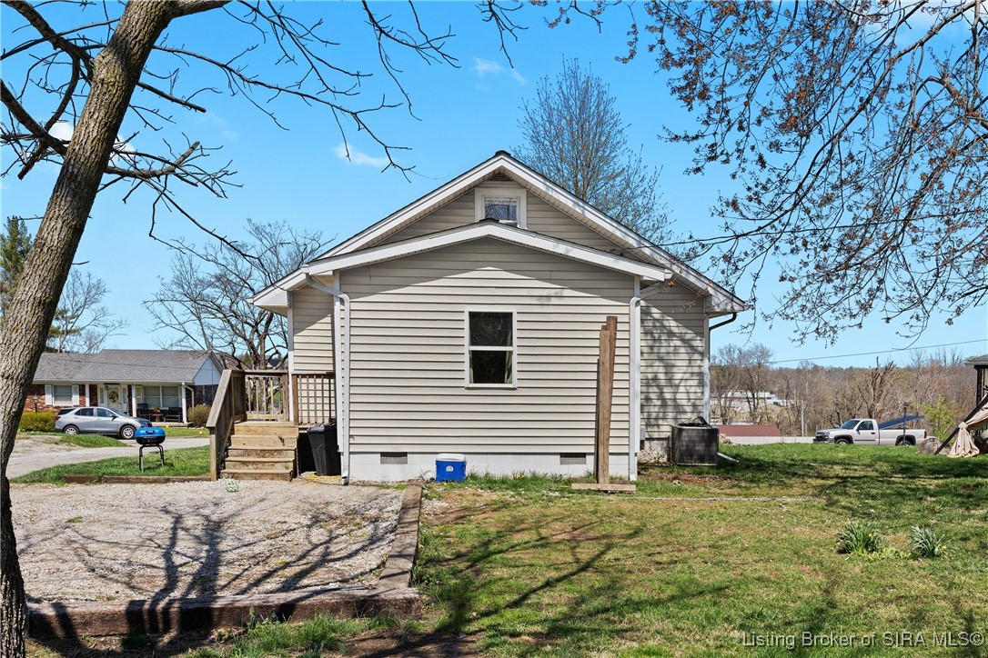 305 Caleb Street