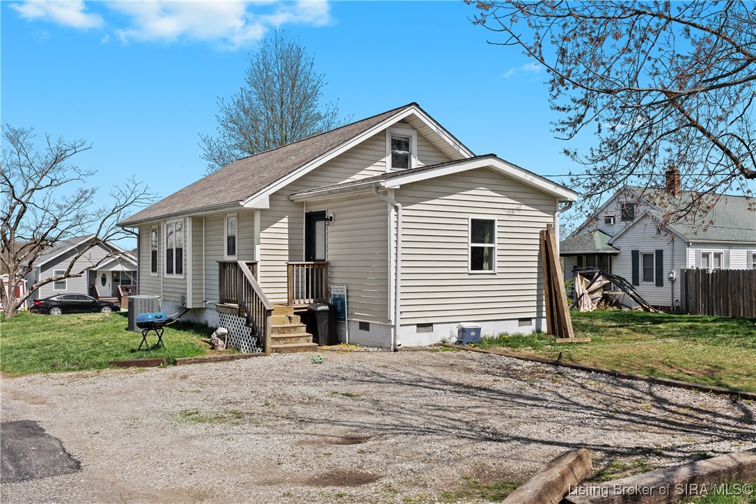 305 Caleb Street