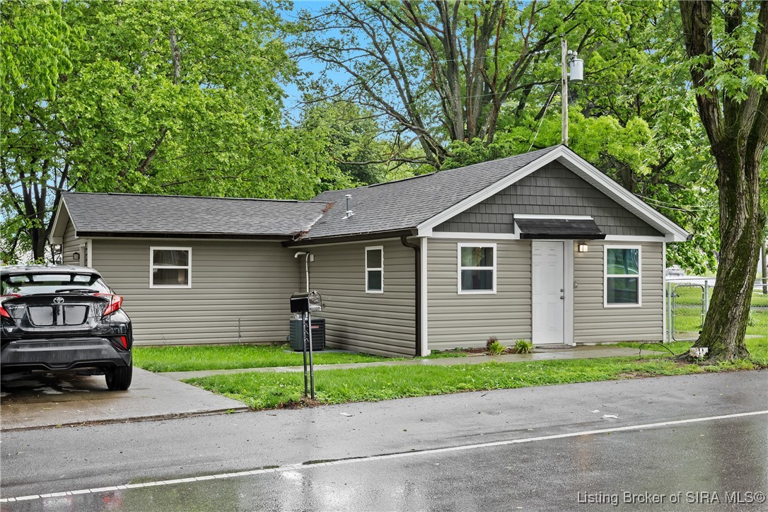 1404 Plank Road