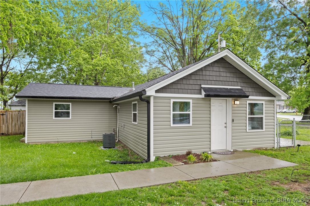 1404 Plank Road