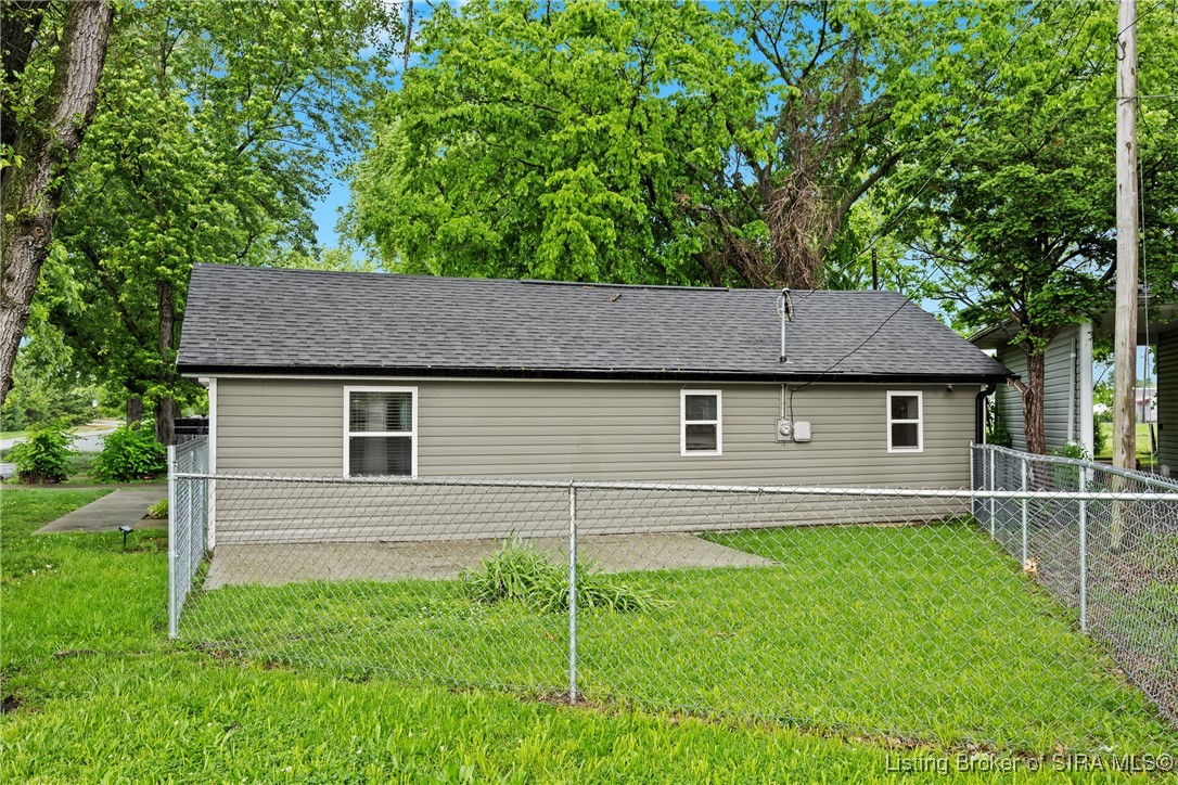 1404 Plank Road