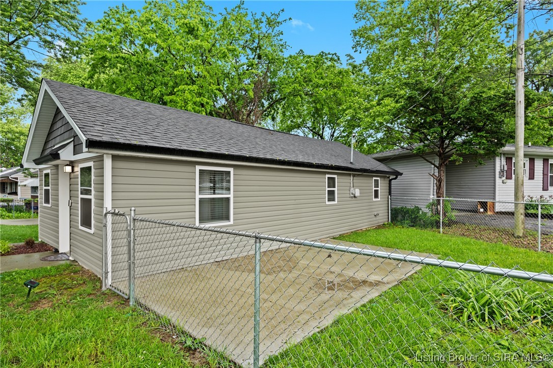 1404 Plank Road