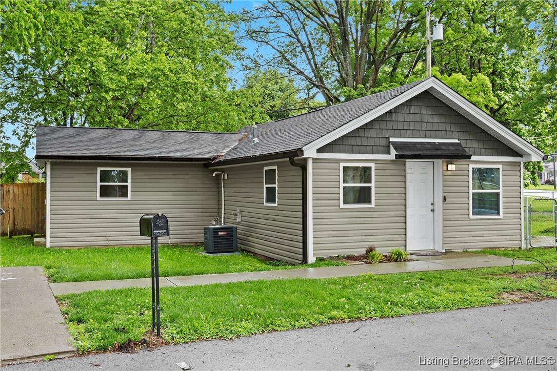 1404 Plank Road