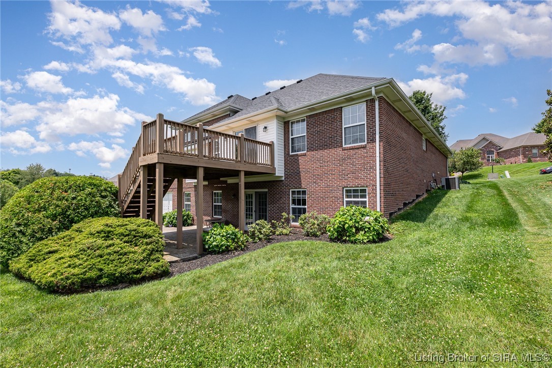 4004 Crestwood Drive