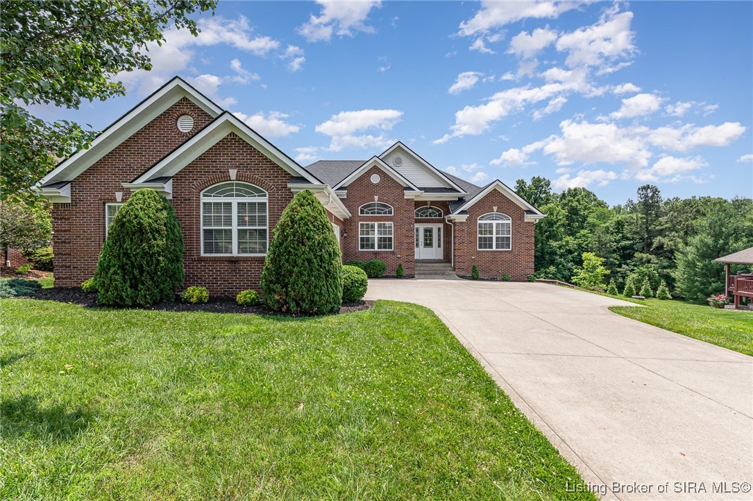 4004 Crestwood Drive