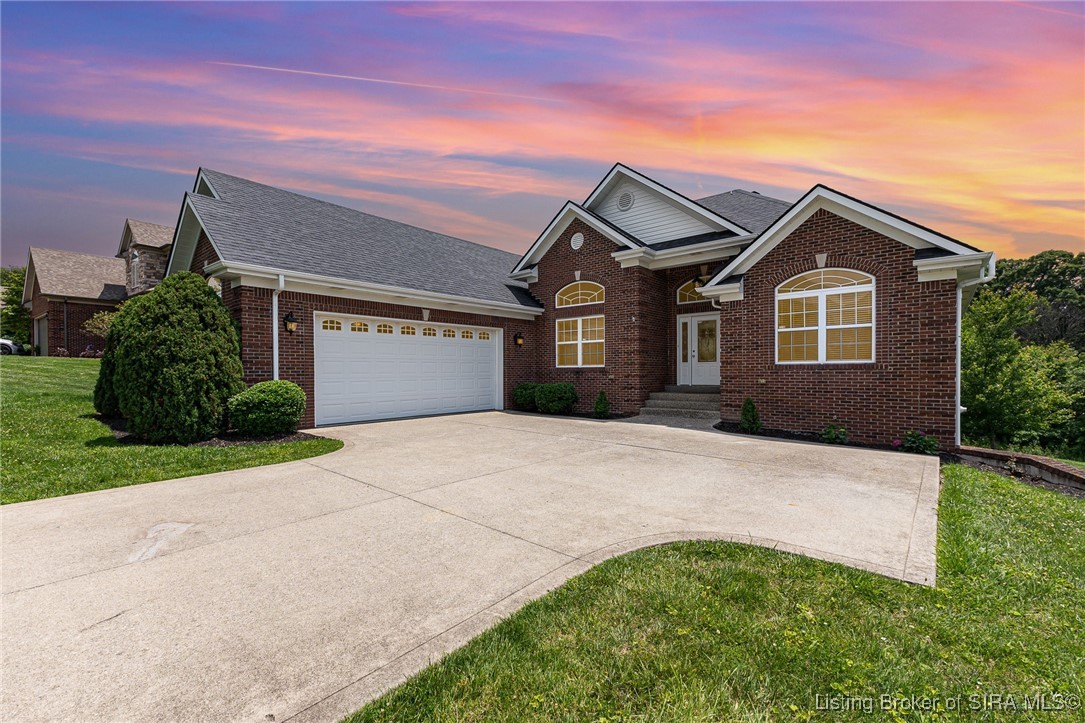 4004 Crestwood Drive