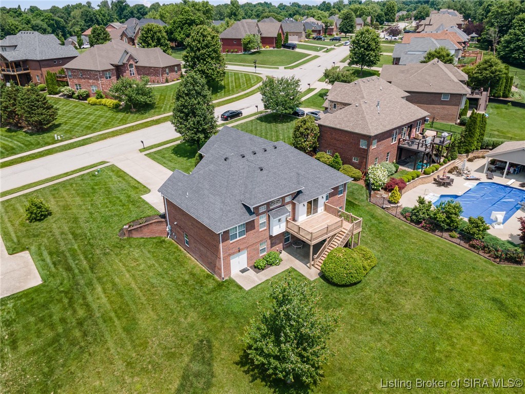 4004 Crestwood Drive