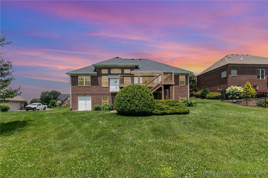 4004 Crestwood Drive
