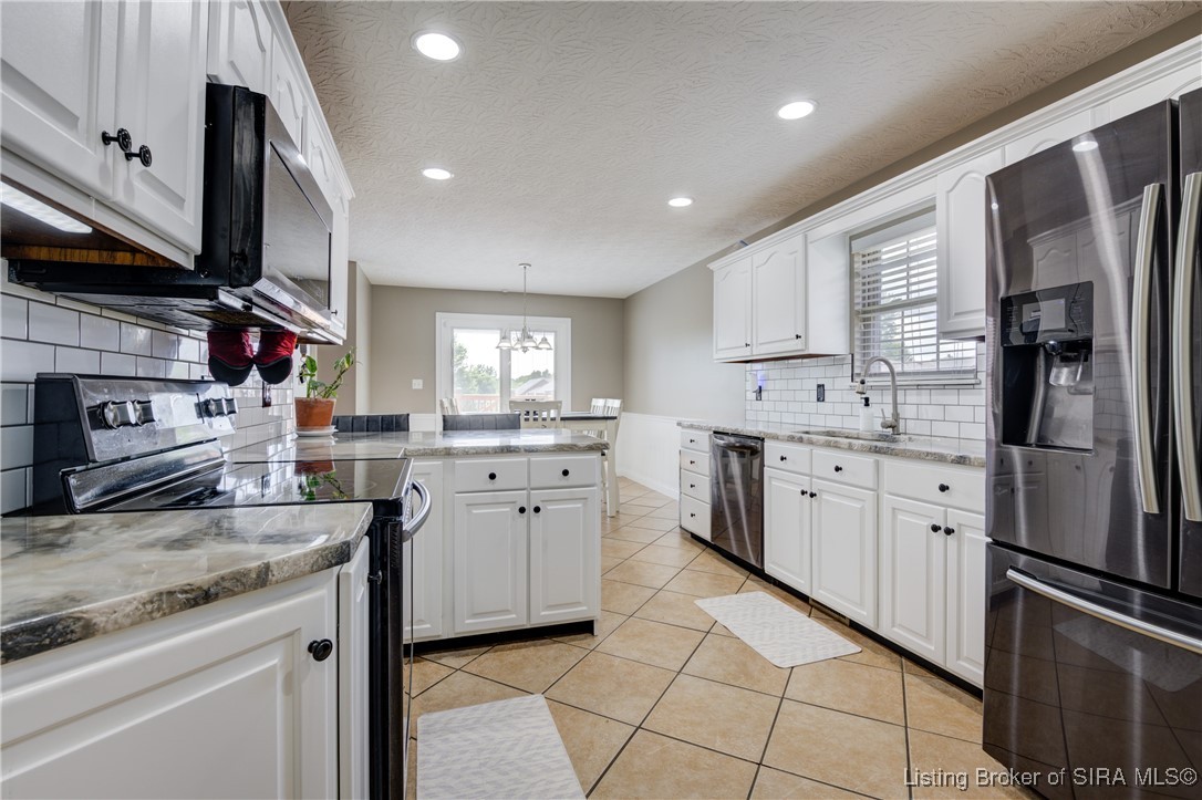 5507 Constellation Lane