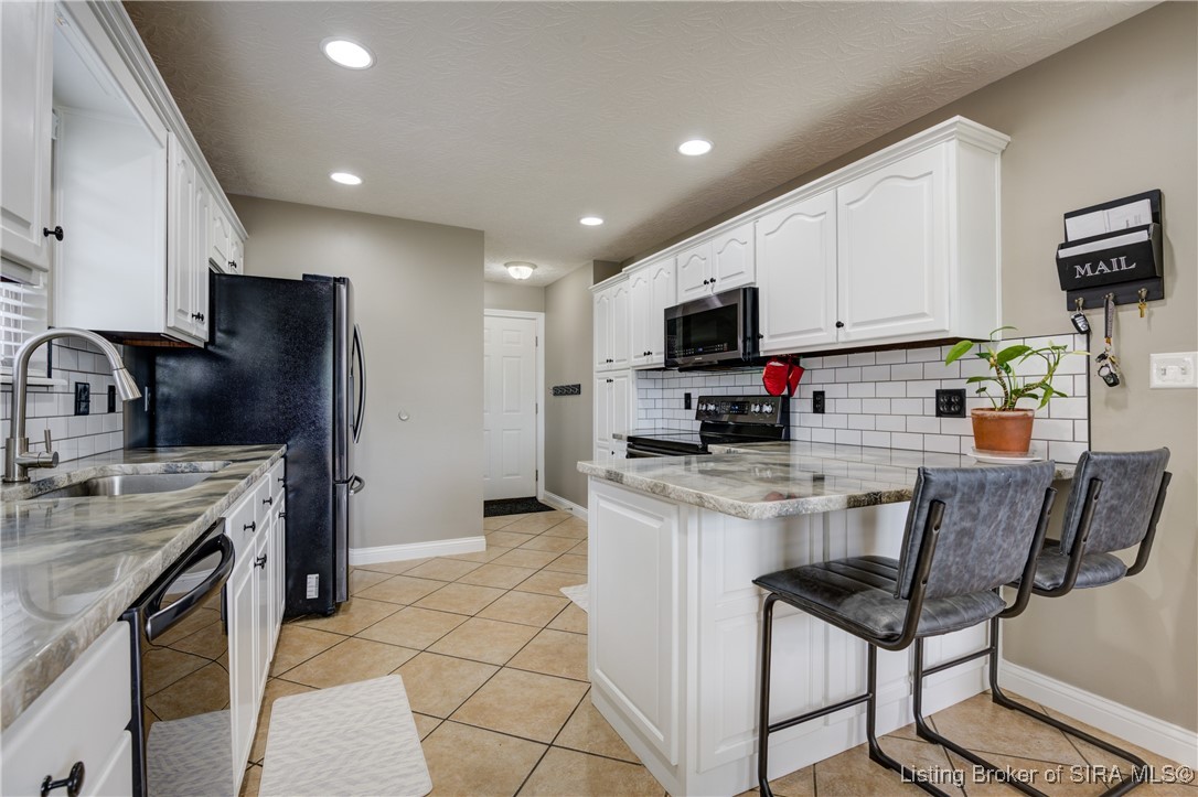 5507 Constellation Lane