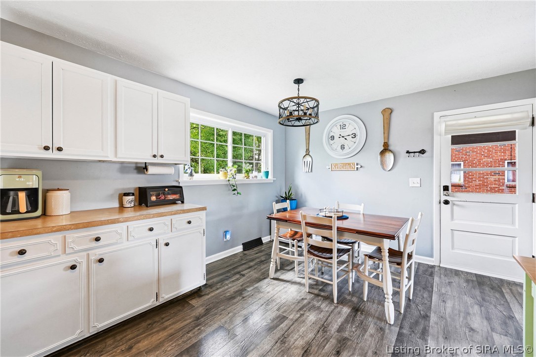 1135 Spicewood Drive