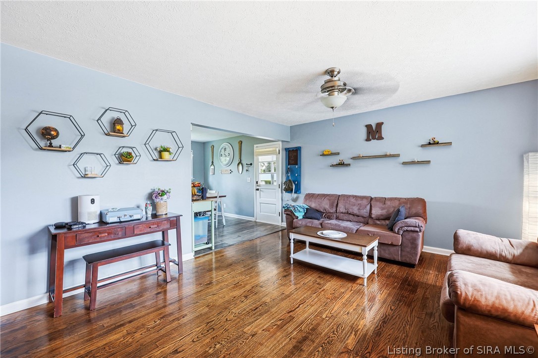 1135 Spicewood Drive