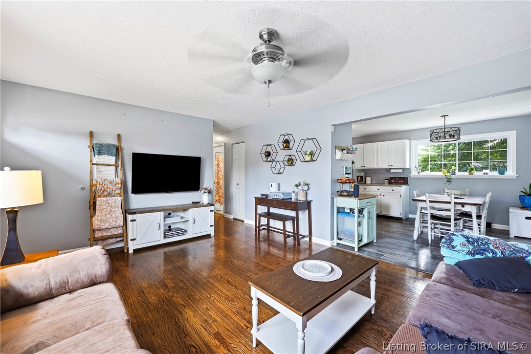 1135 Spicewood Drive