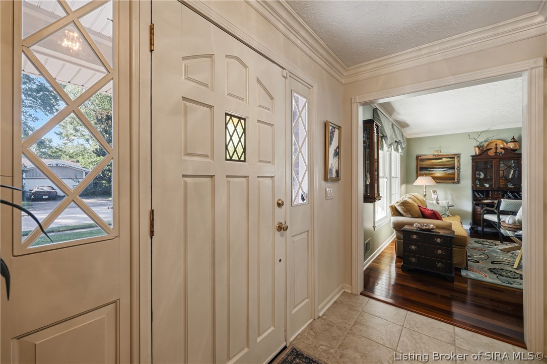 1029 Cliffwood Drive