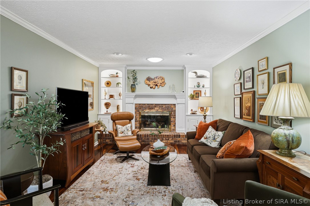 1029 Cliffwood Drive