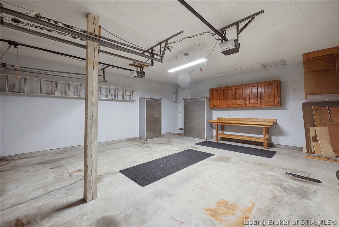 1029 Cliffwood Drive