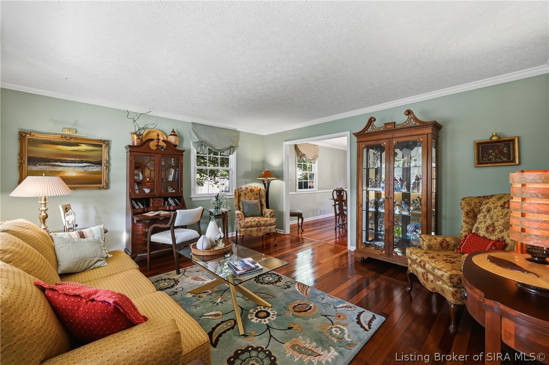 1029 Cliffwood Drive