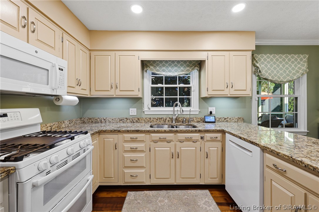 1029 Cliffwood Drive