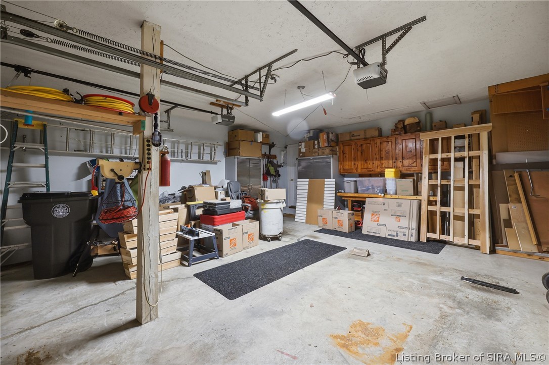 1029 Cliffwood Drive