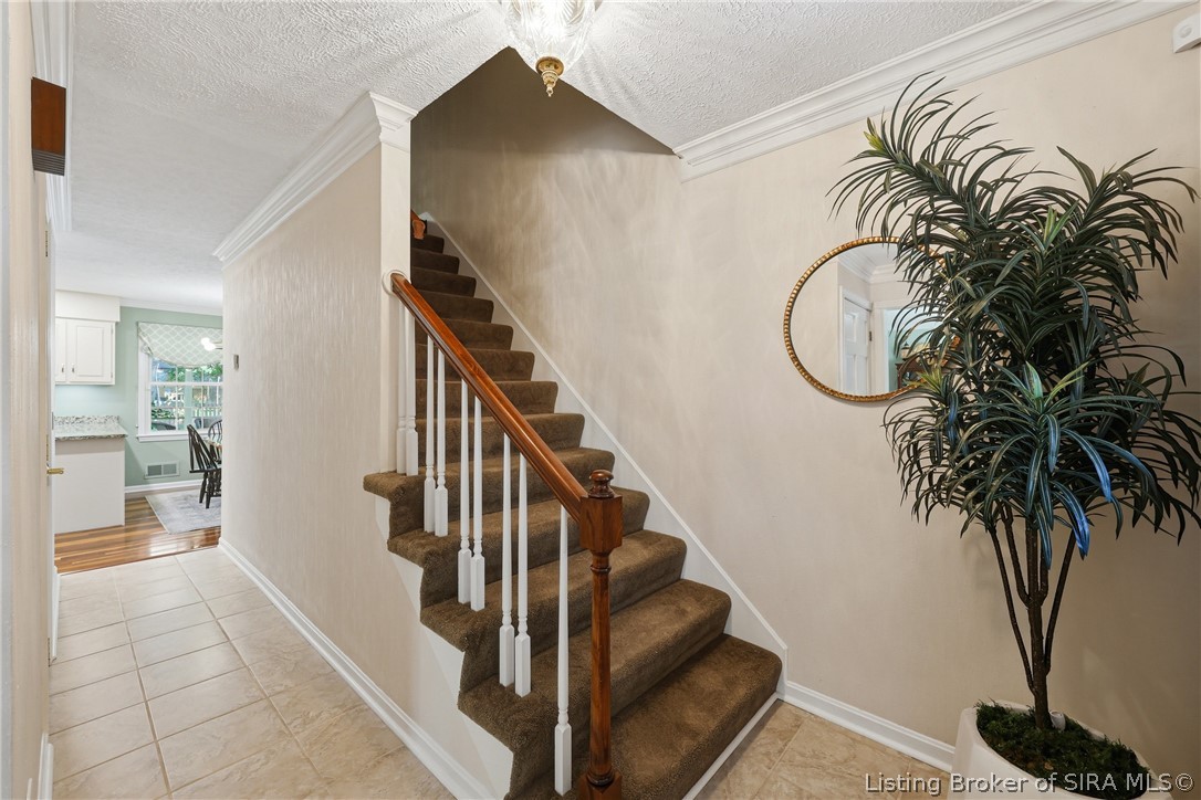 1029 Cliffwood Drive