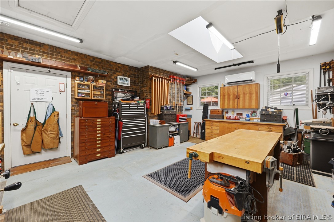 1029 Cliffwood Drive