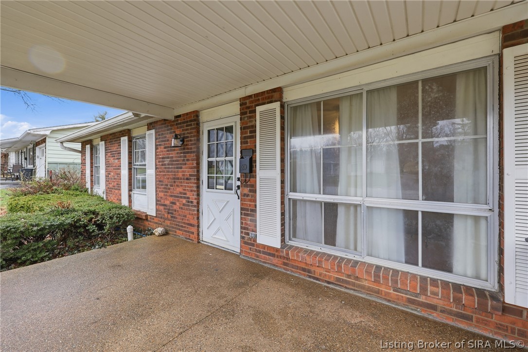 803 N Cauble