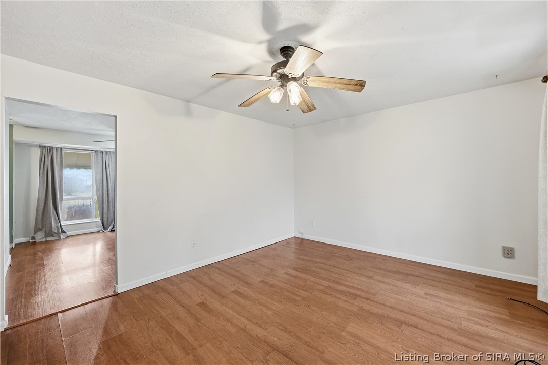 803 N Cauble